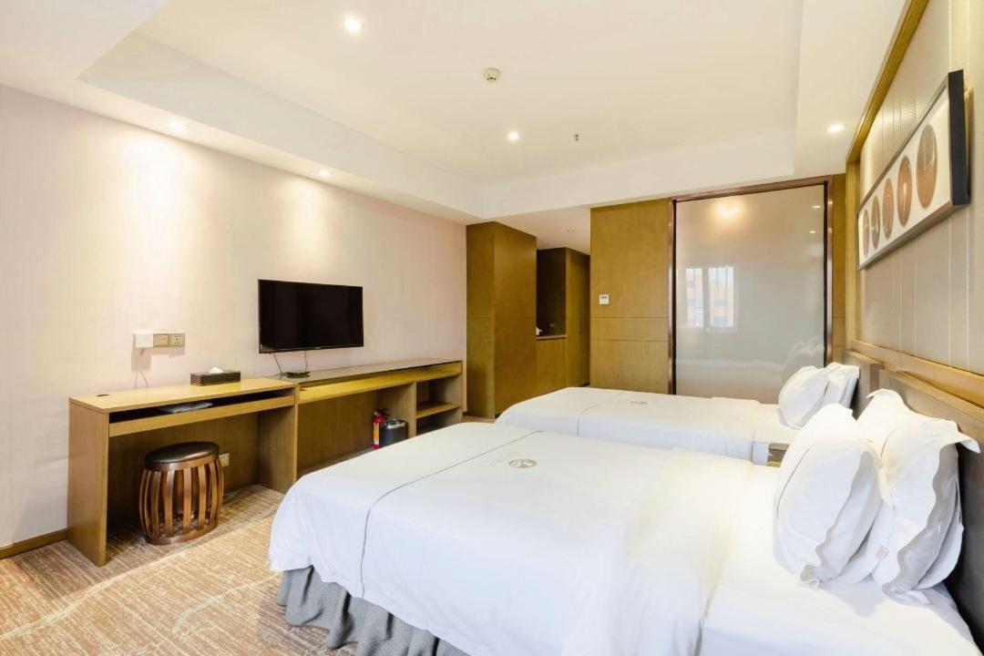 Lnsail Hotel Shenzhen Luohu Port Railway Station Екстериор снимка