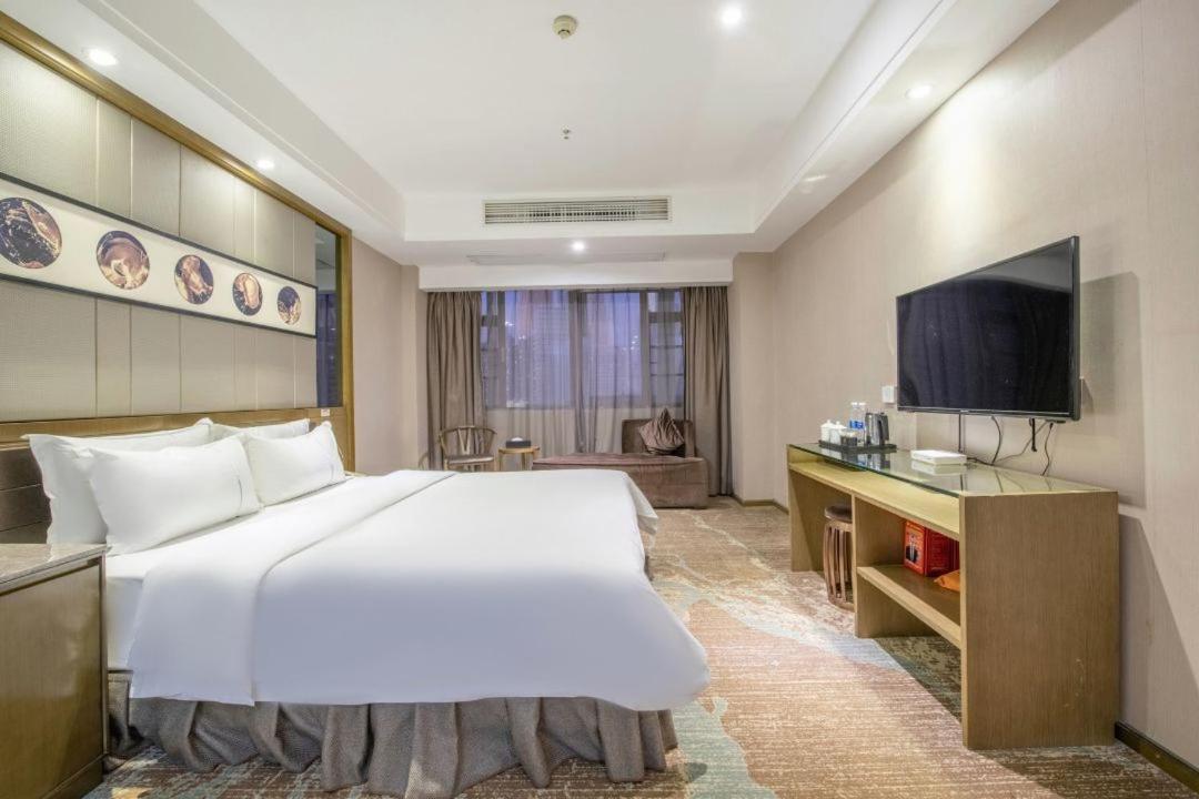 Lnsail Hotel Shenzhen Luohu Port Railway Station Екстериор снимка