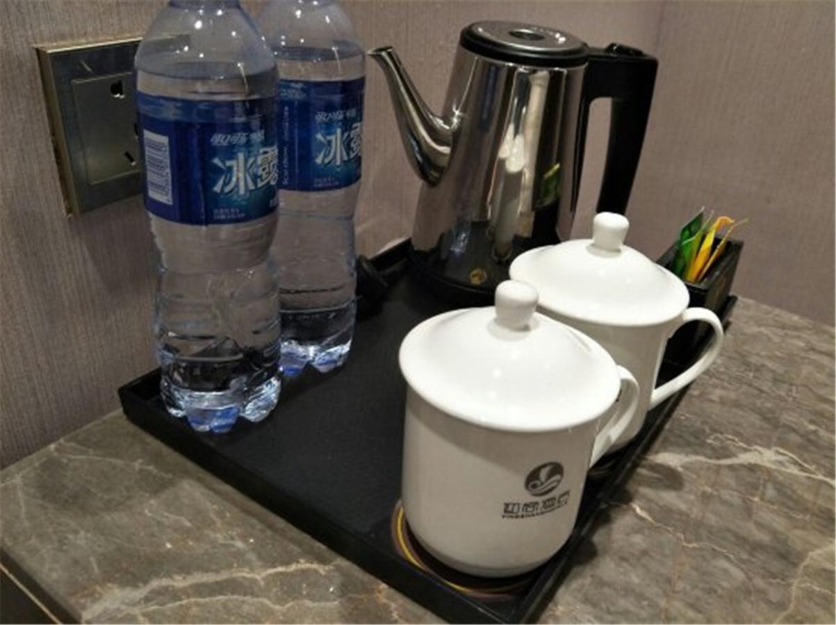 Lnsail Hotel Shenzhen Luohu Port Railway Station Екстериор снимка