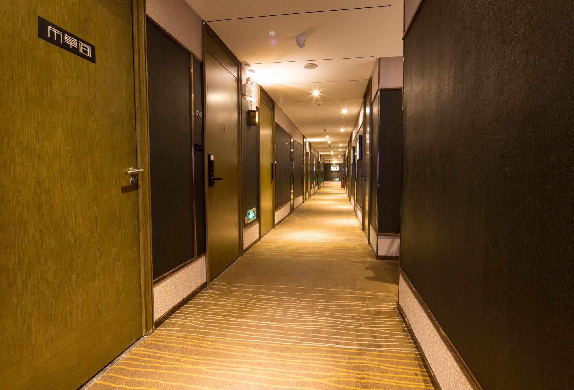 Lnsail Hotel Shenzhen Luohu Port Railway Station Екстериор снимка